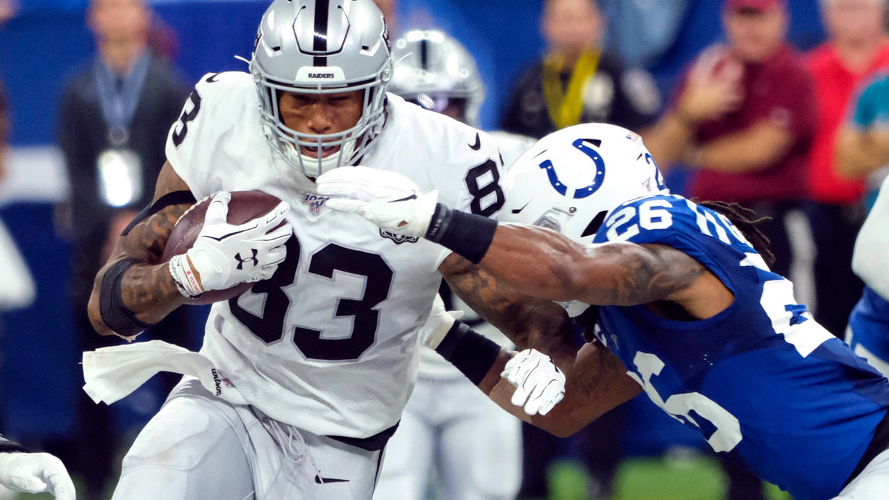 Raiders TE Darren Waller earns big new contract